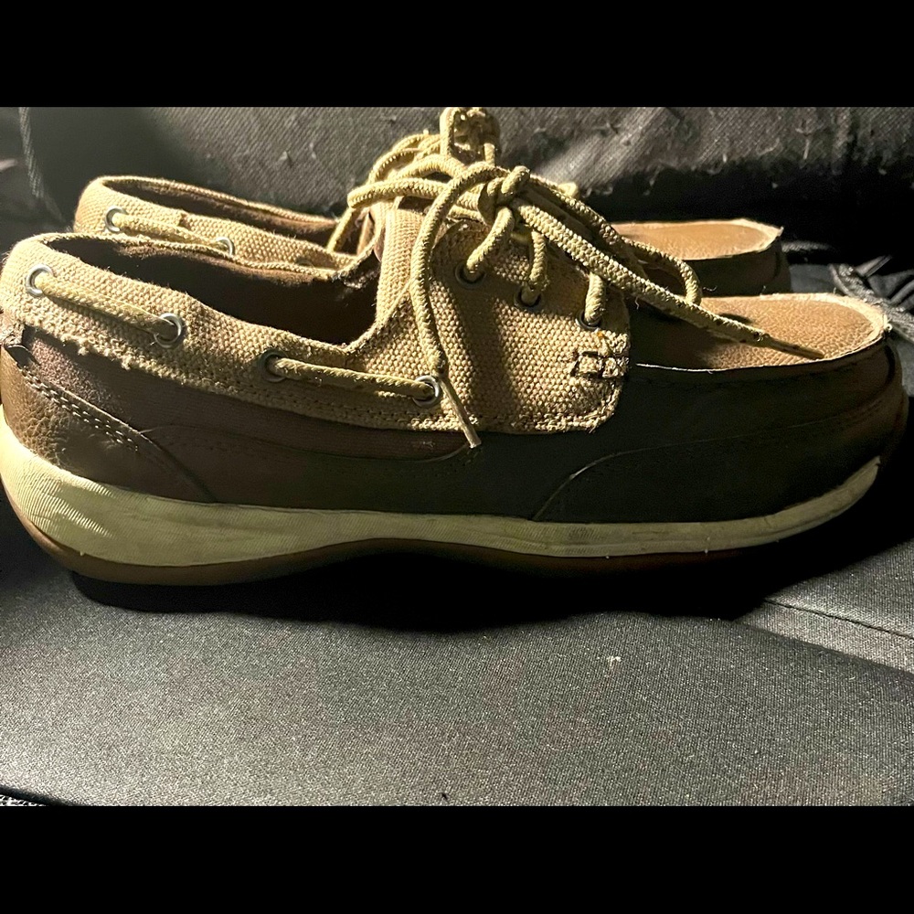 Rockport steeltoe work shoes wide width